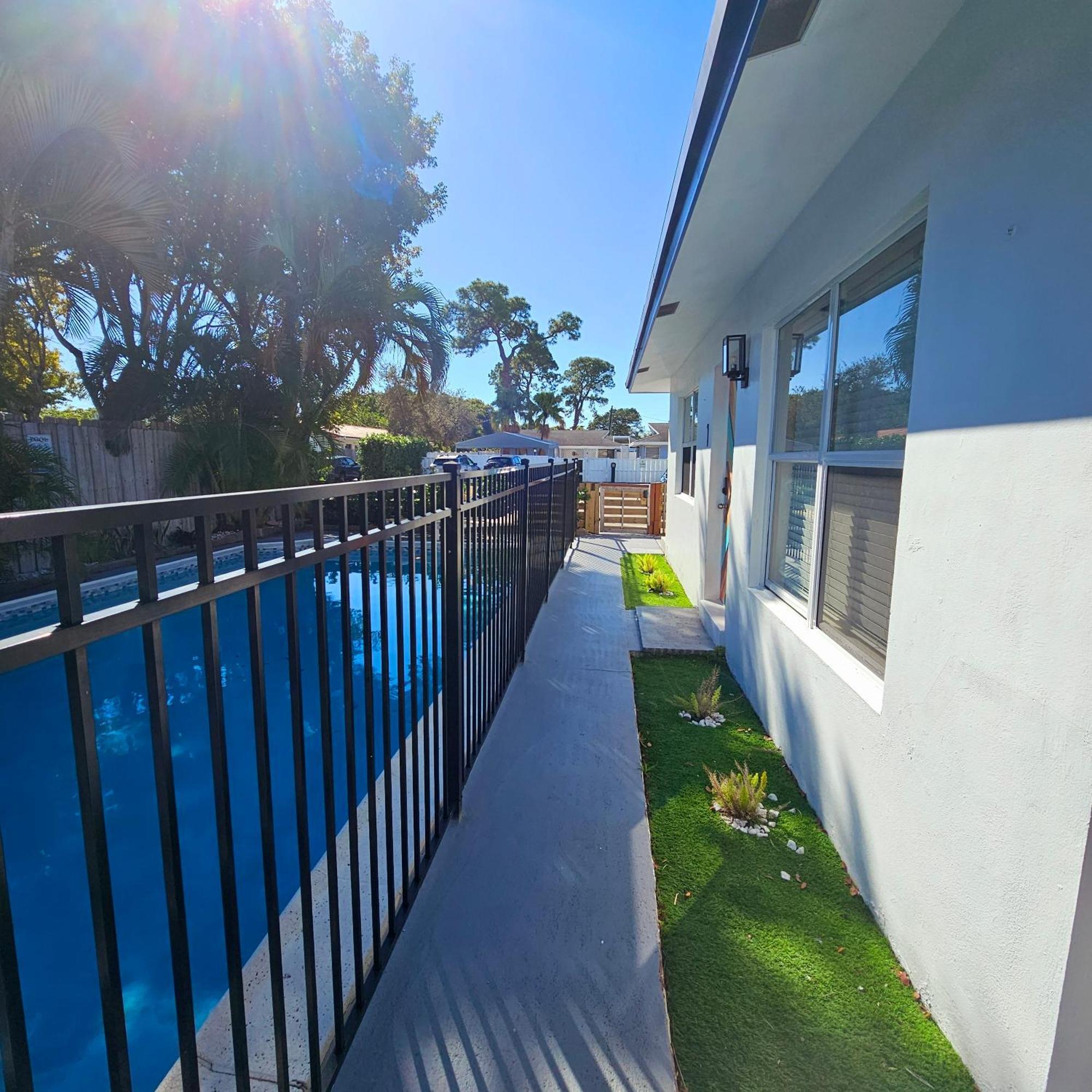 Equipped House W Pool & Patios, Near The Beaches, Prime Location- Ideal For Small Families, Coastal Haven Φορτ Λόντερντεϊλ Εξωτερικό φωτογραφία